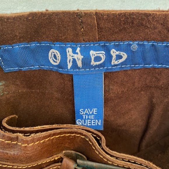 Save the Queen vintage leather skirt - Picture 5 of 11